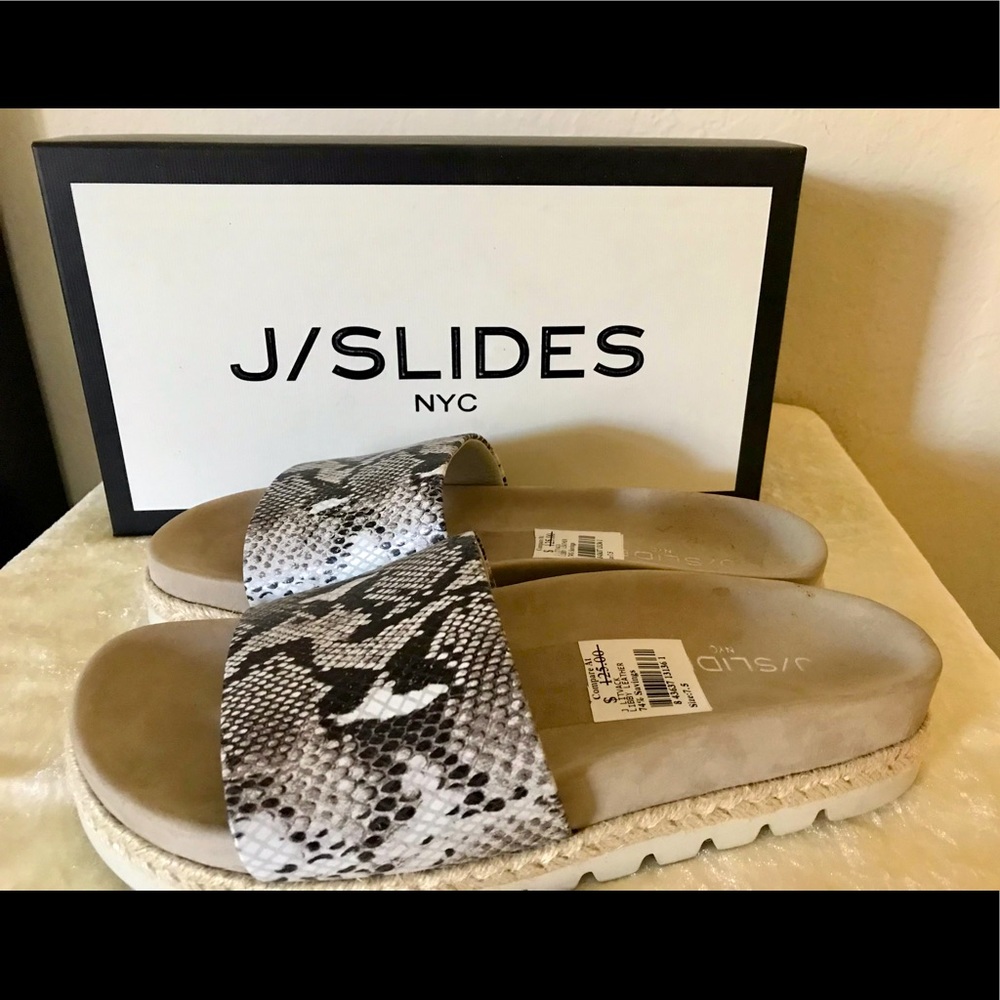Black/White J Slide Women Slipper